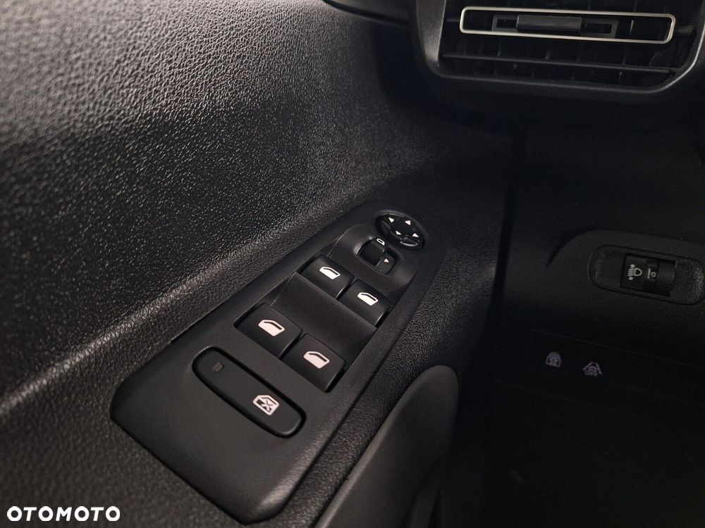 Toyota Proace City Verso 1.5 D-4D Business - 37