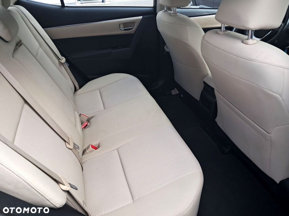 Toyota Corolla 1.6 Premium - 11