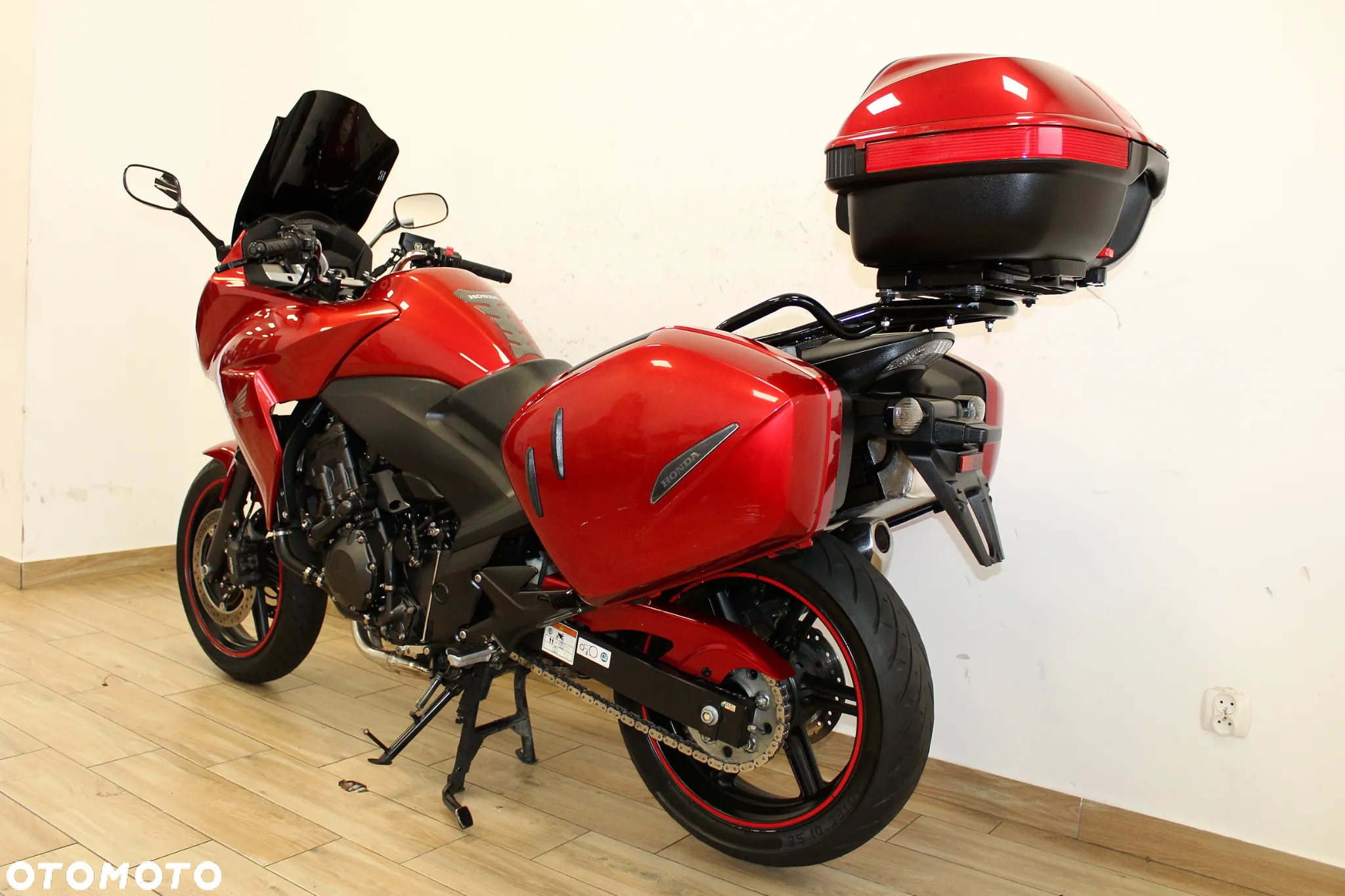 Honda CBF - 12