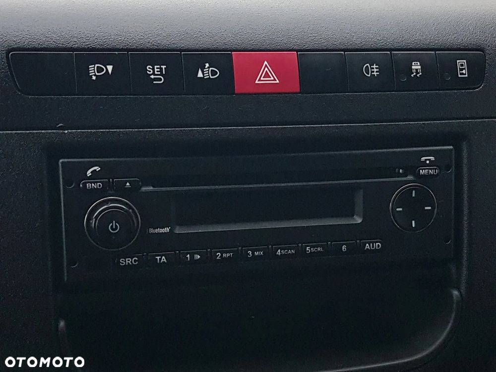 Iveco Daily 8EP KONTENER 4,14x2,21x2,20 KLIMA MANUAL KRAJOWY DMC 3500KG - 20