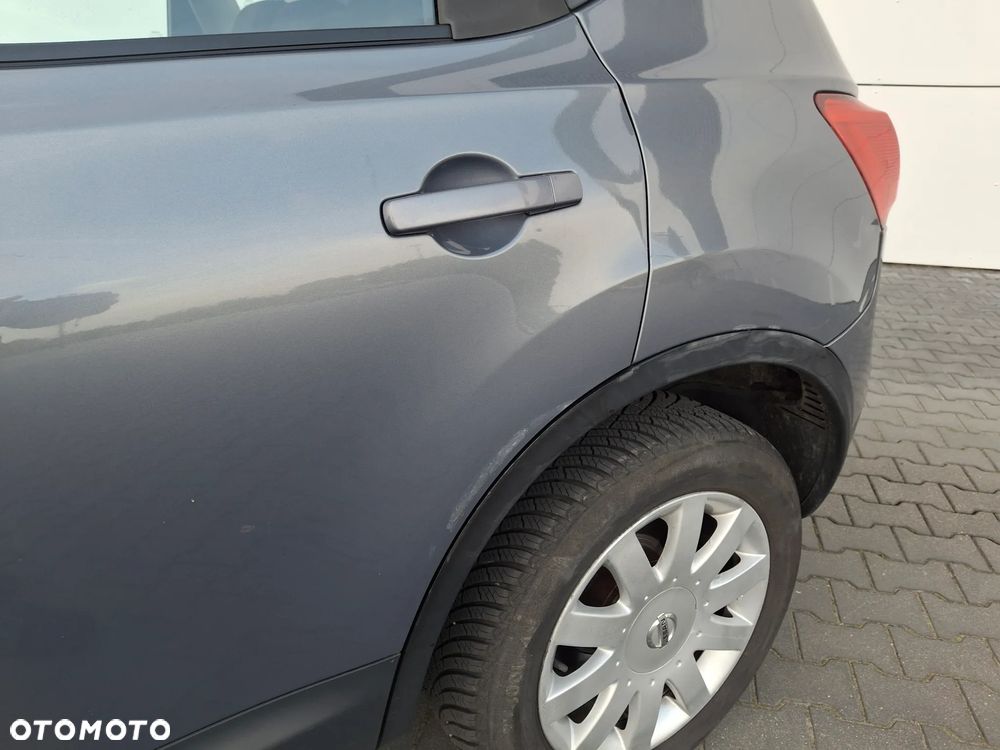 Nissan Qashqai 2.0 dCi 4 x 4 DPF acenta - 11