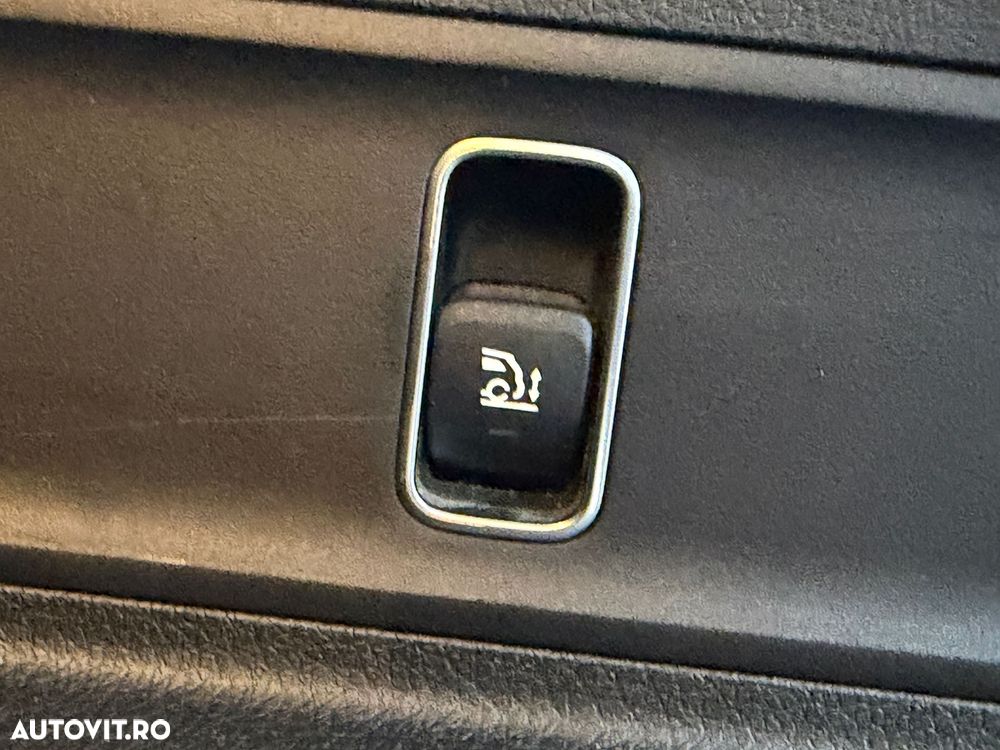 Mercedes-Benz GLE 350 d 4MATIC 9G-TRONIC AMG Line - 26