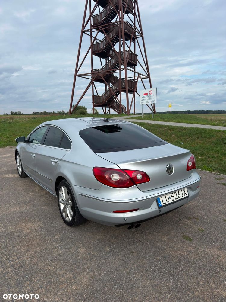 Volkswagen Passat 2.0 TDI Comfortline DSG - 1