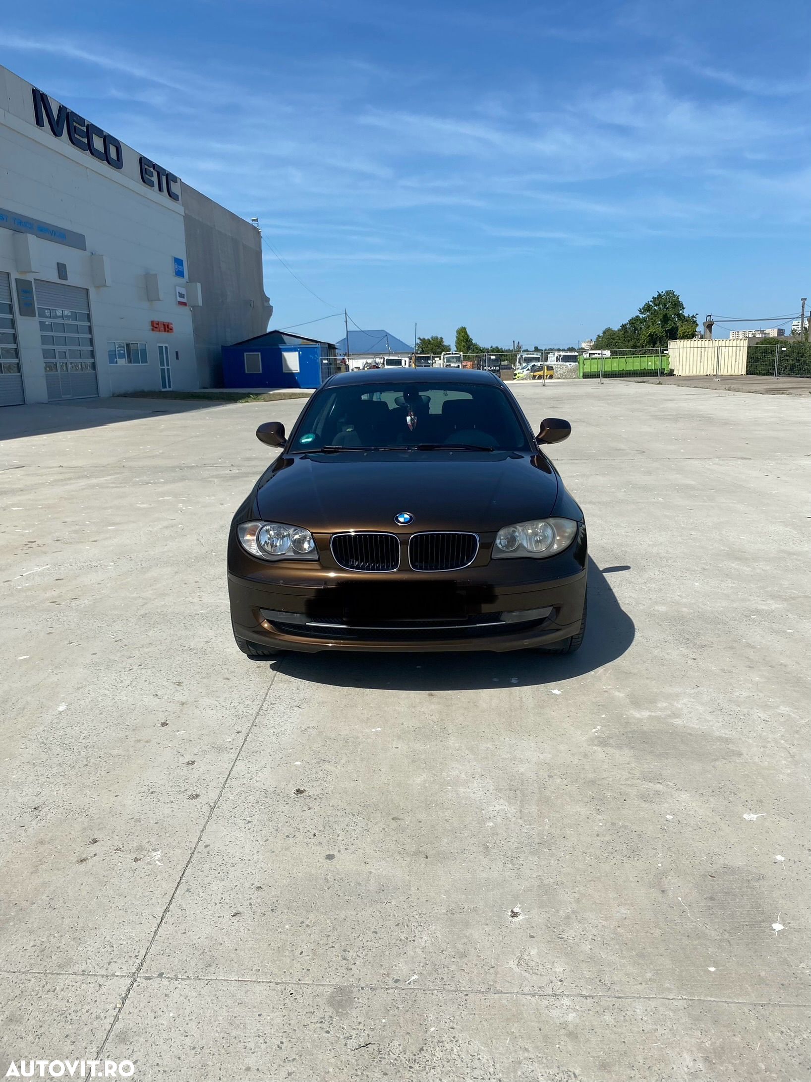 BMW Seria 1 116i - 1
