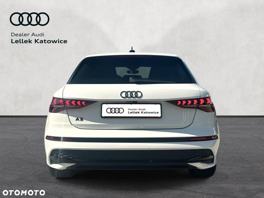 Audi A3 Sportback - 7