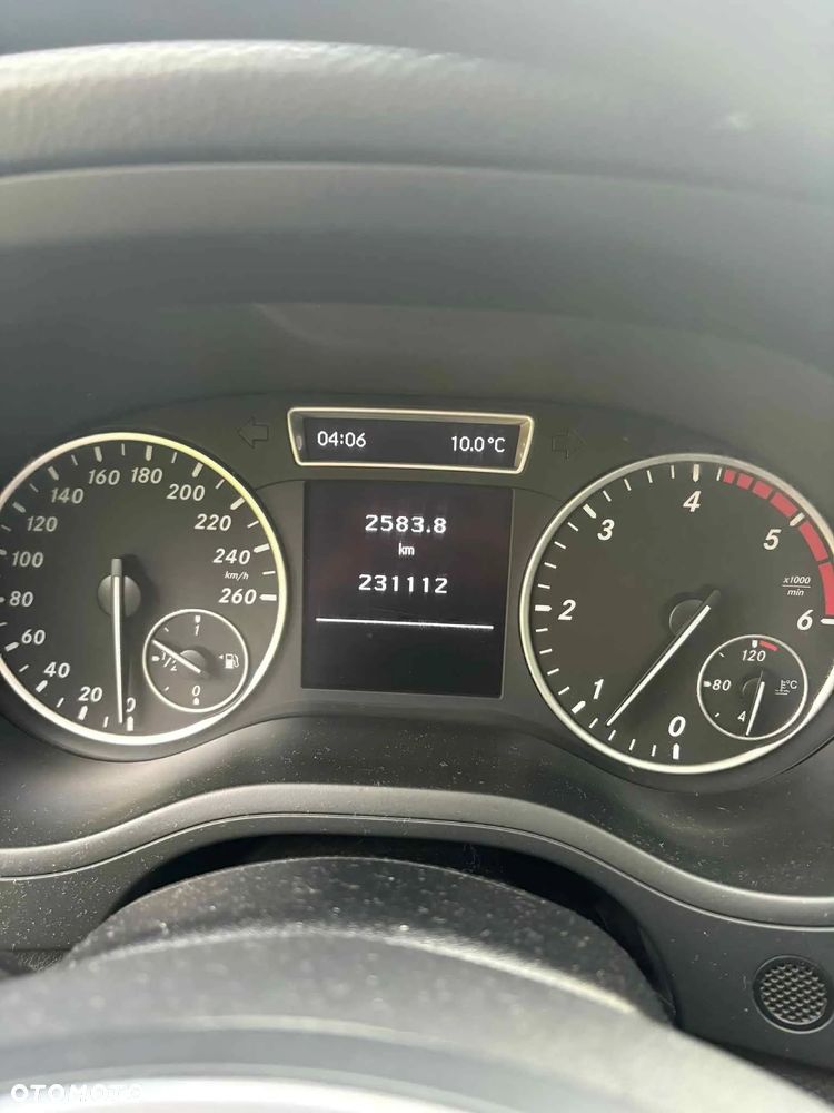 Mercedes-Benz Klasa B 180 CDI - 26