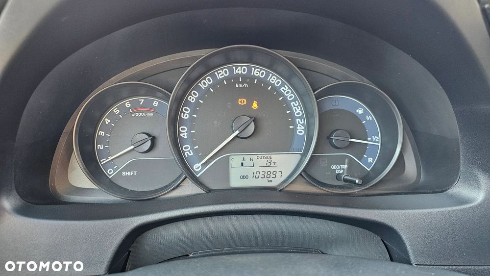 Toyota Auris 1.33 VVT-i Active - 19