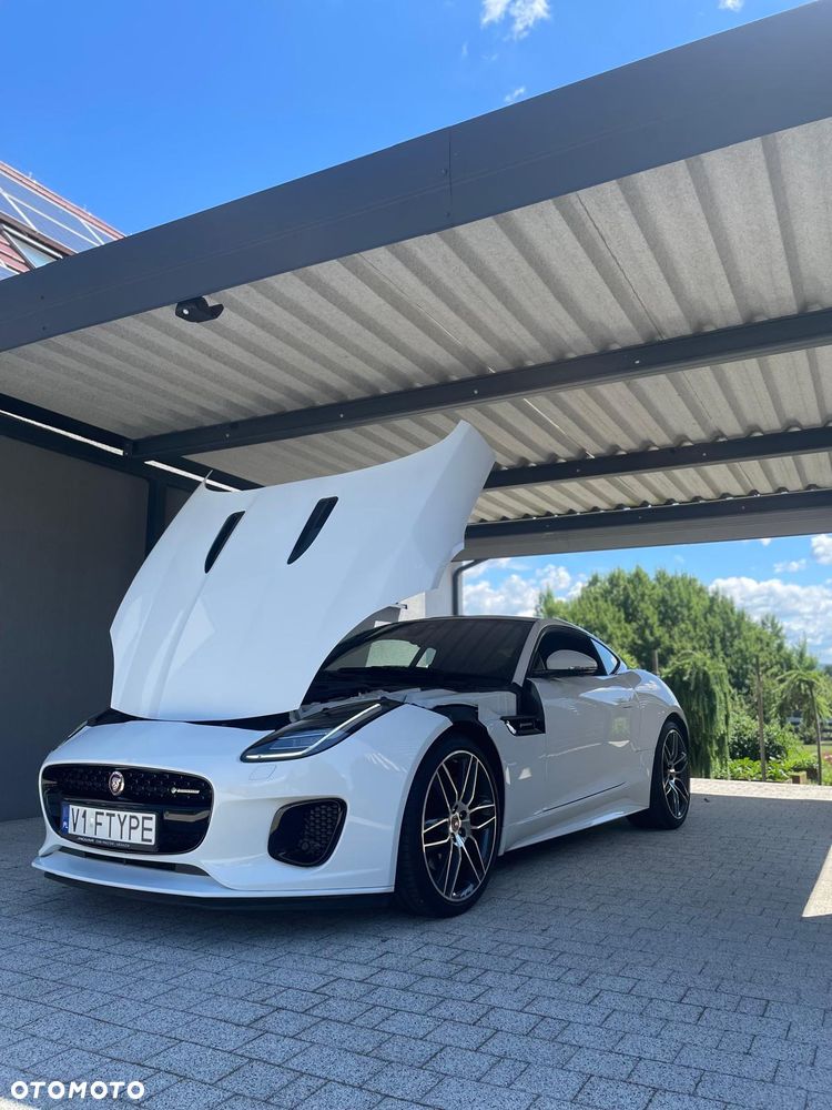 Jaguar F-Type 2.0 Turbo R-Dynamic - 8