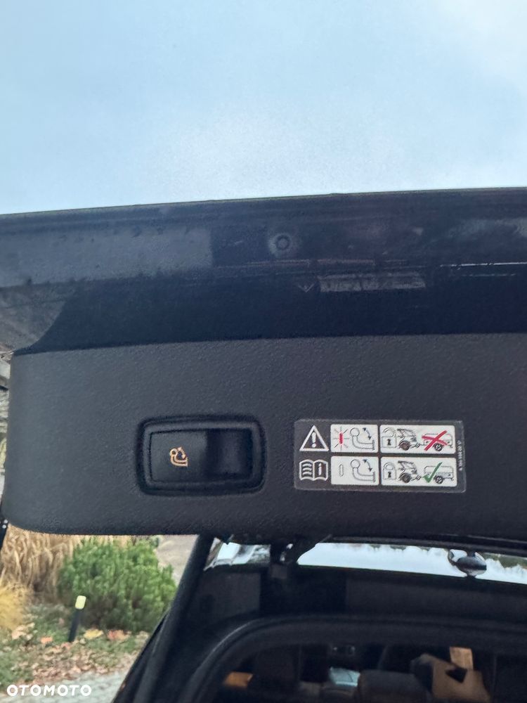 Mercedes-Benz GLS - 39