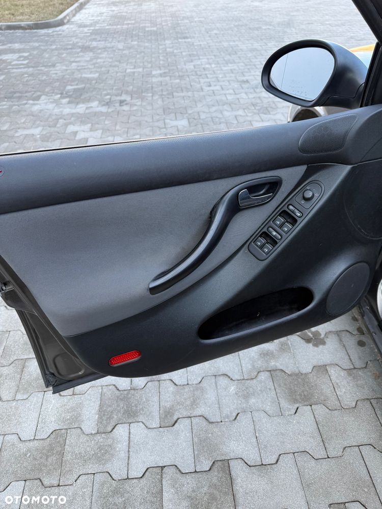 Seat Toledo 1.6 Stella - 16