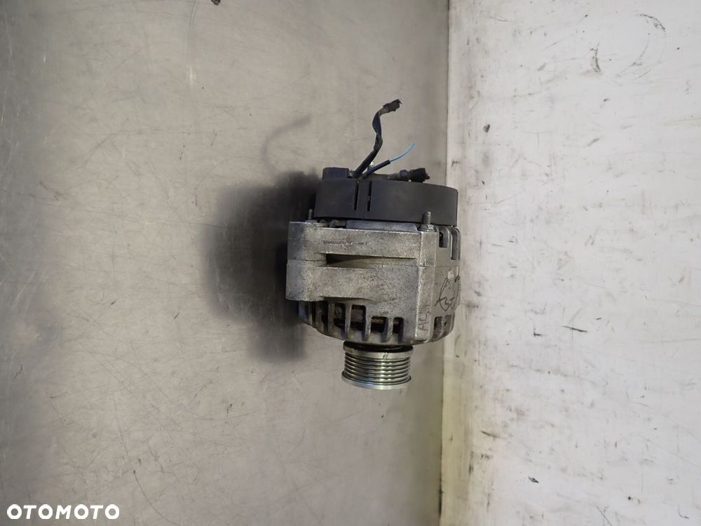 ALTERNATOR OPEL ASTRA H - 2