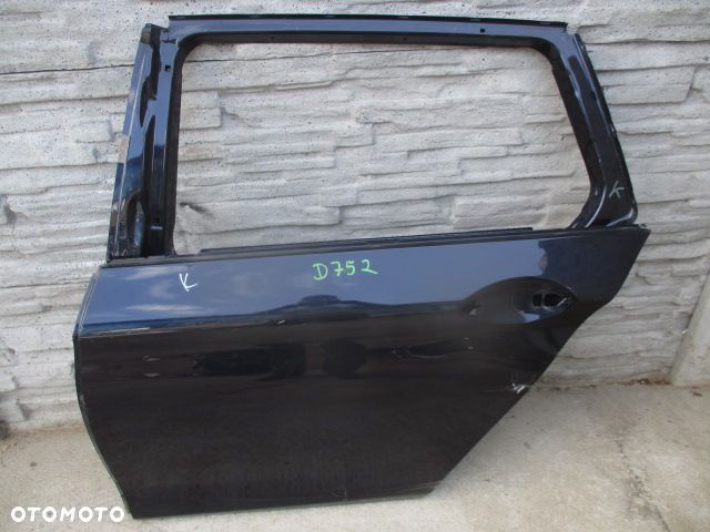 BMW 5 F11 KOMBI DRZWI LEWE TYLNE - 1