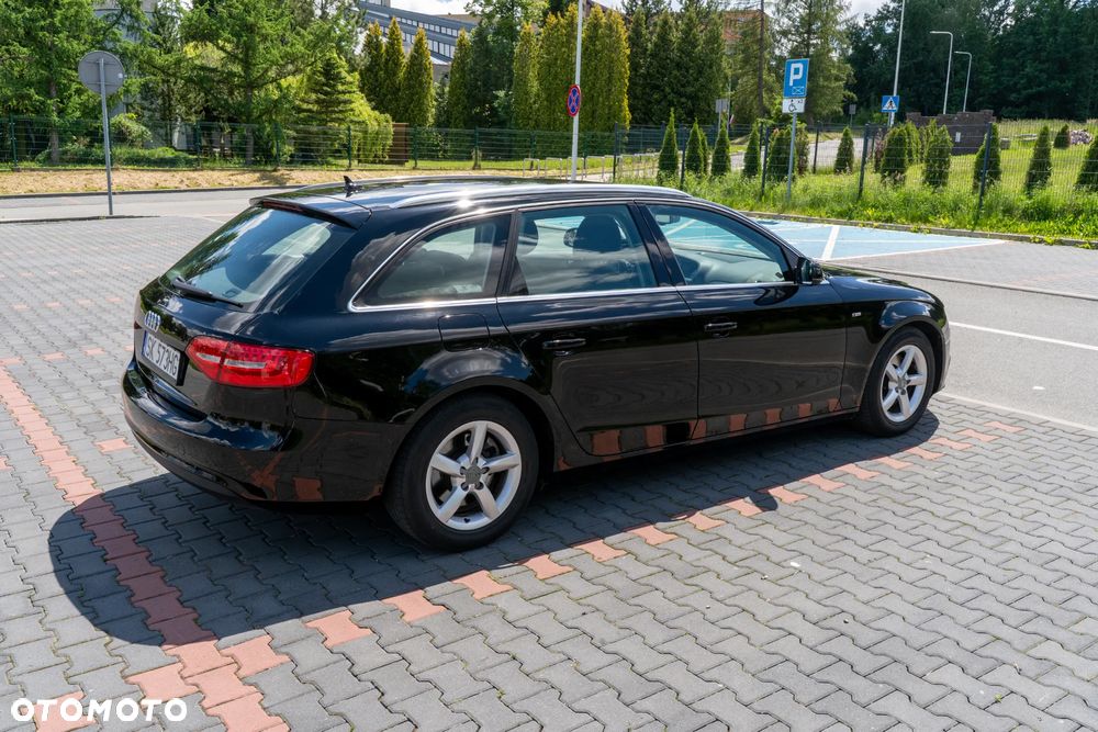 Audi A4 Avant - 3
