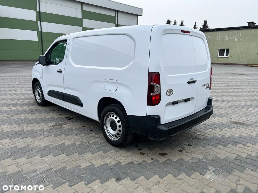 Toyota PROACE CITY LONG - 4
