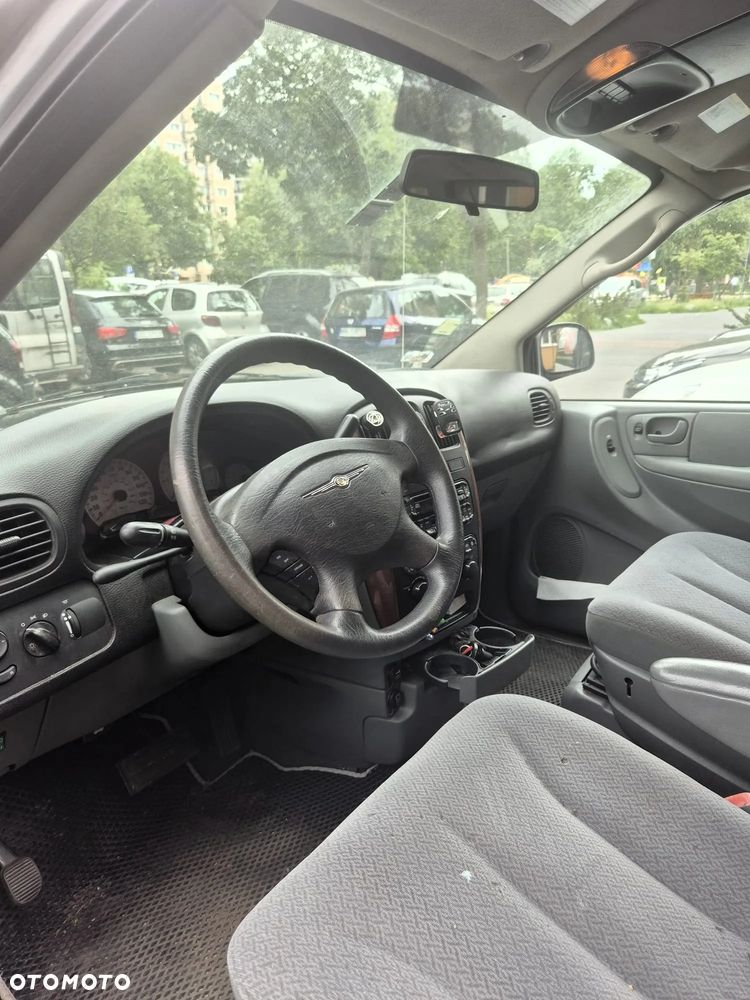 Chrysler Town & Country 3.3 - 3