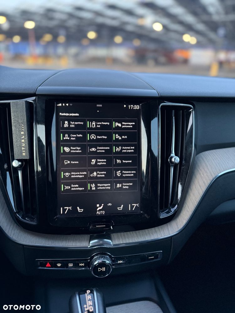 Volvo XC 60 T5 AWD Geartronic Inscription - 14