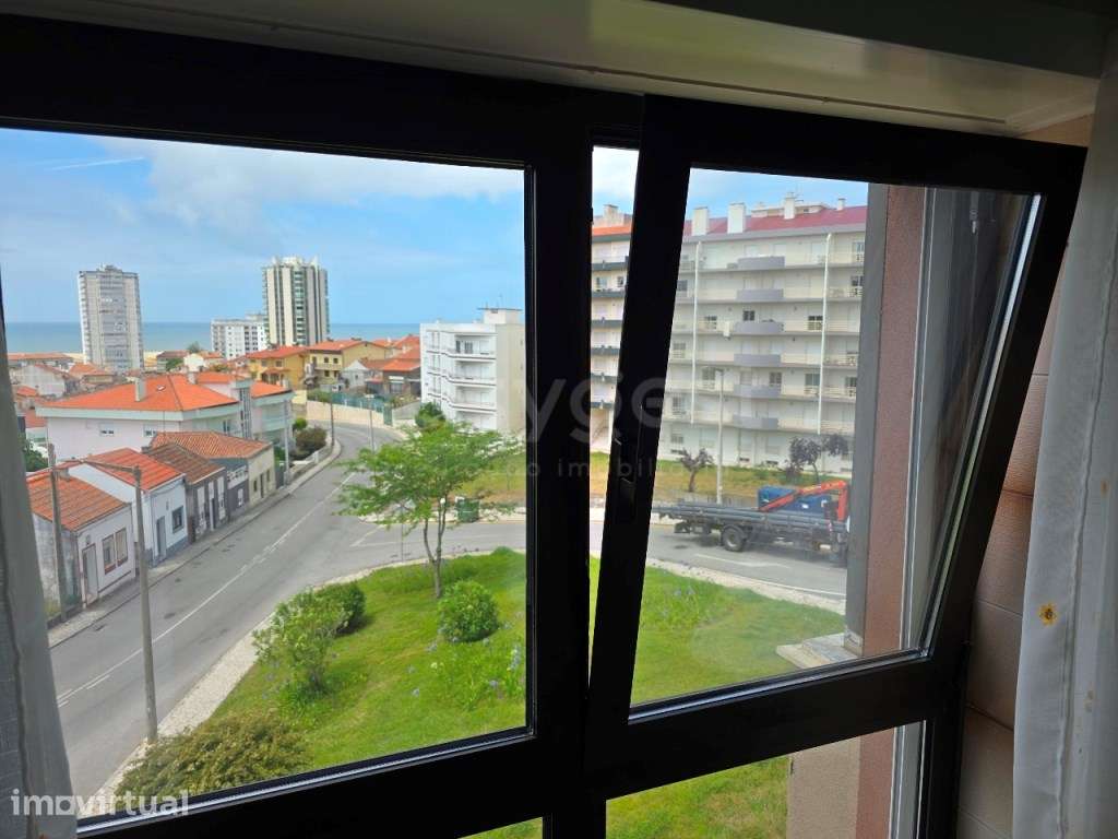 T3 em Buarcos, Vista Mar, Garagem e terraço c/ Churrasqueira - Grande imagem: 3/34