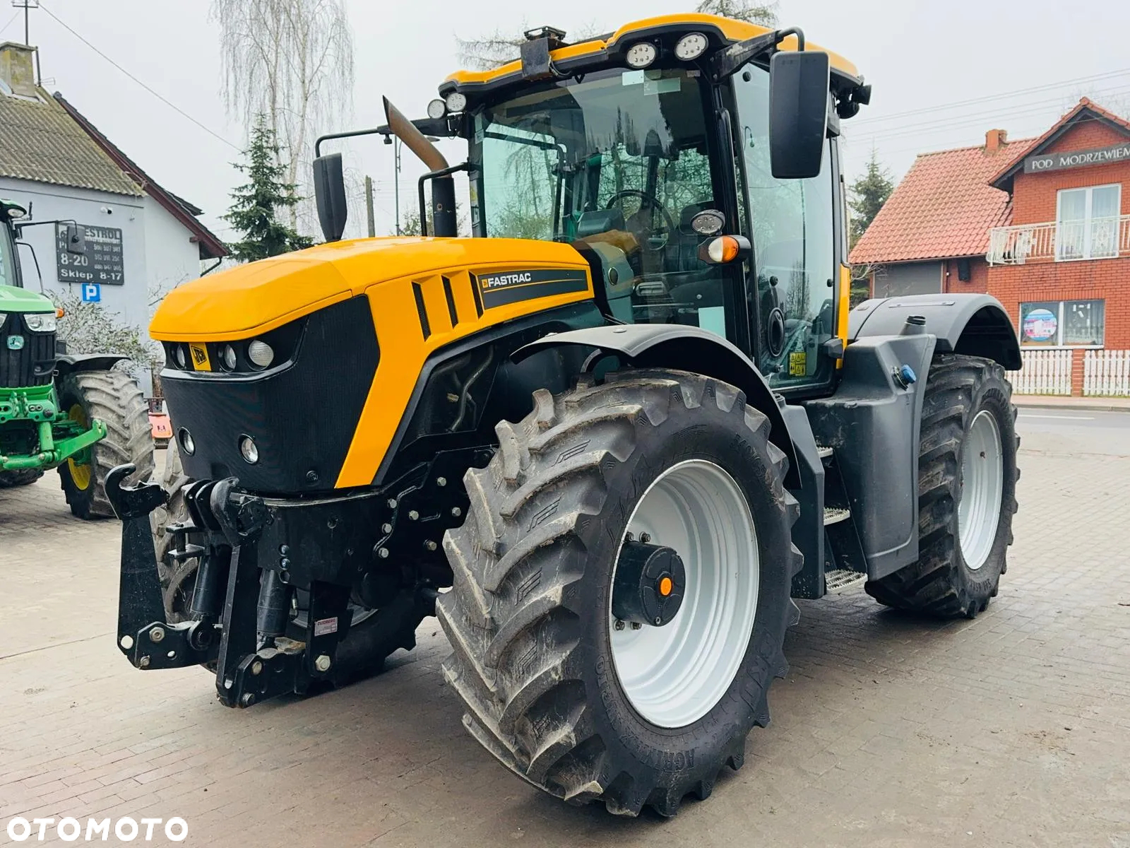 JCB FASTRAC 4220 - 11