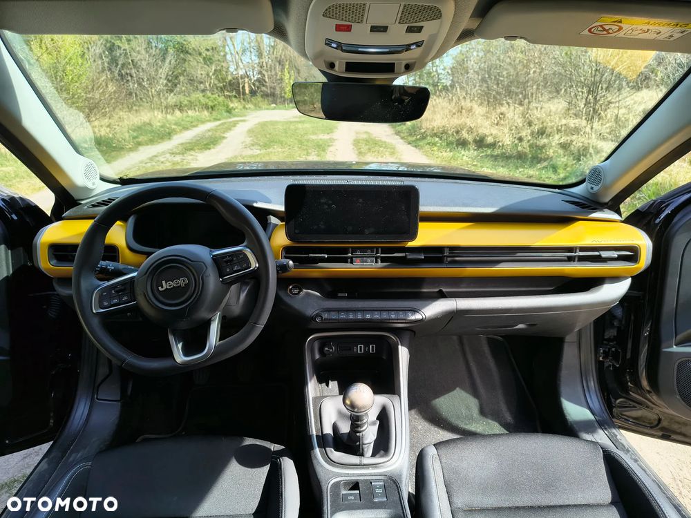 Jeep Avenger 1.2 GSE T3 Summit FWD - 11