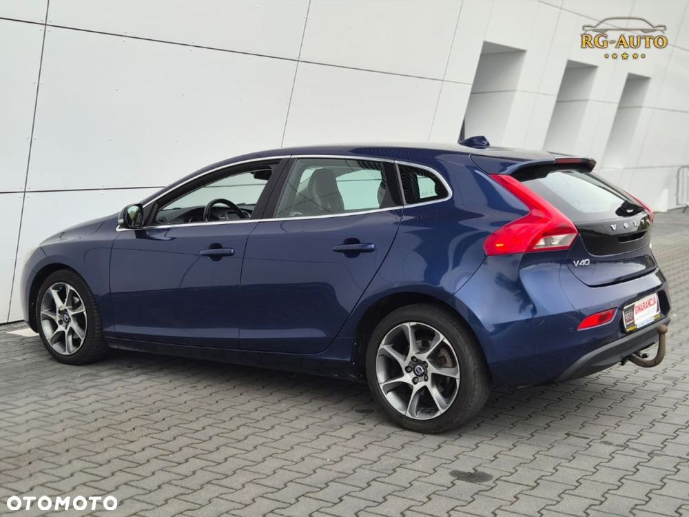 Volvo V40 - 17