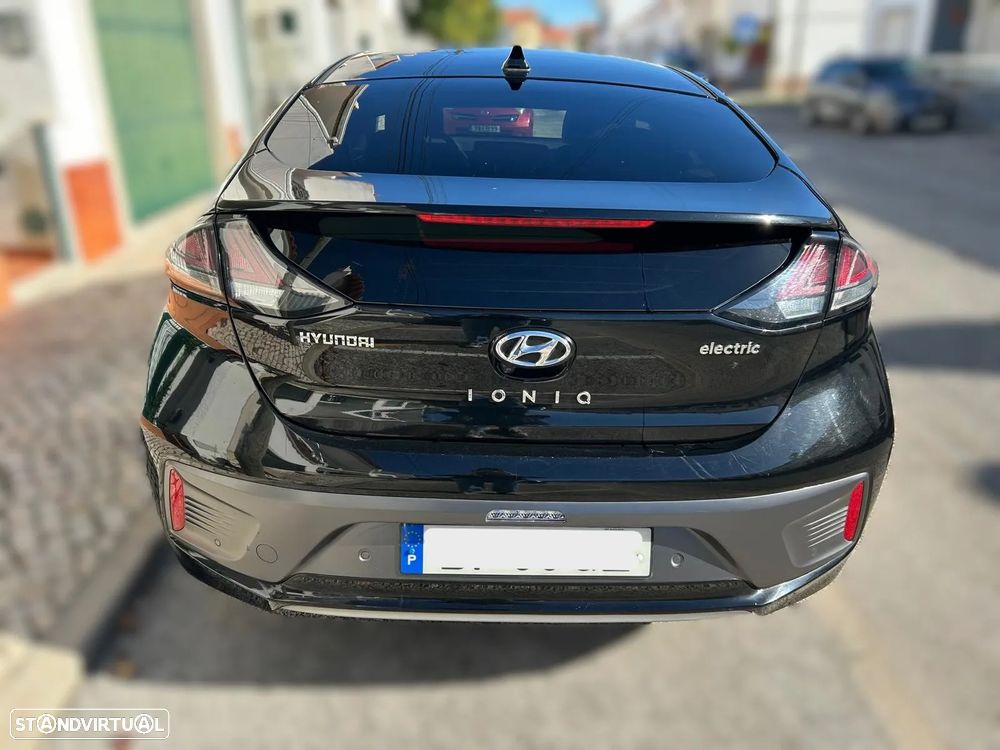 Hyundai Ioniq Elektro - 2