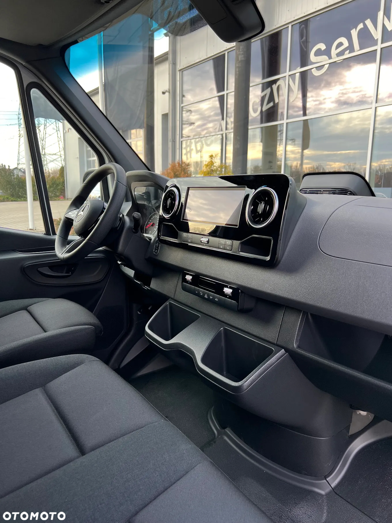 Mercedes-Benz Sprinter 319 CDI - 21