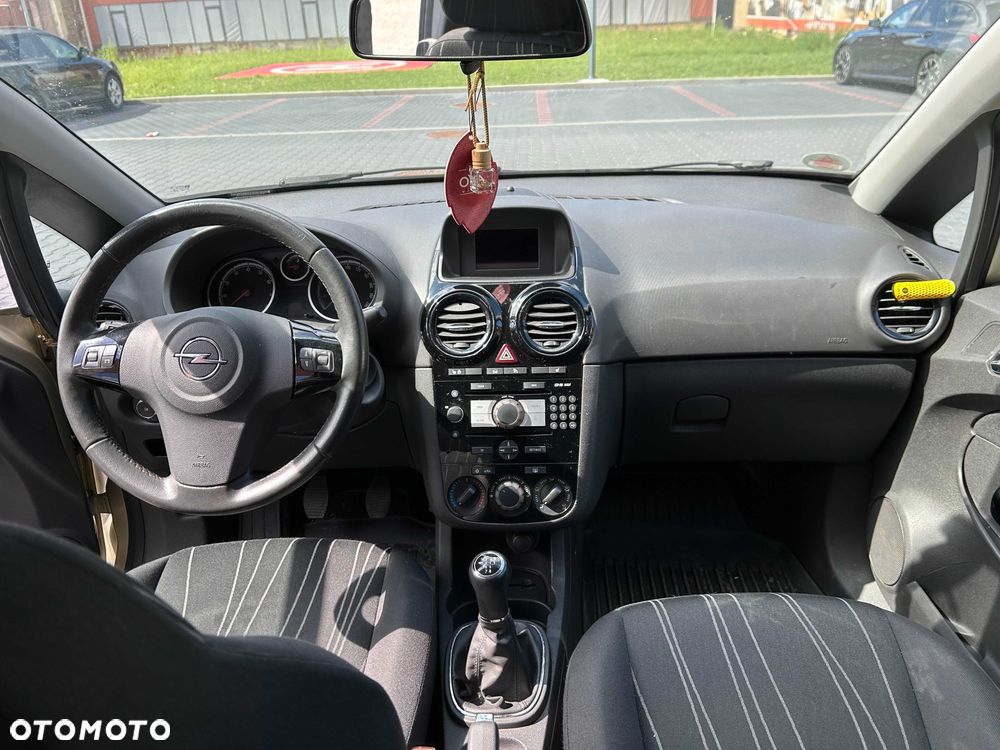 Opel Corsa - 5