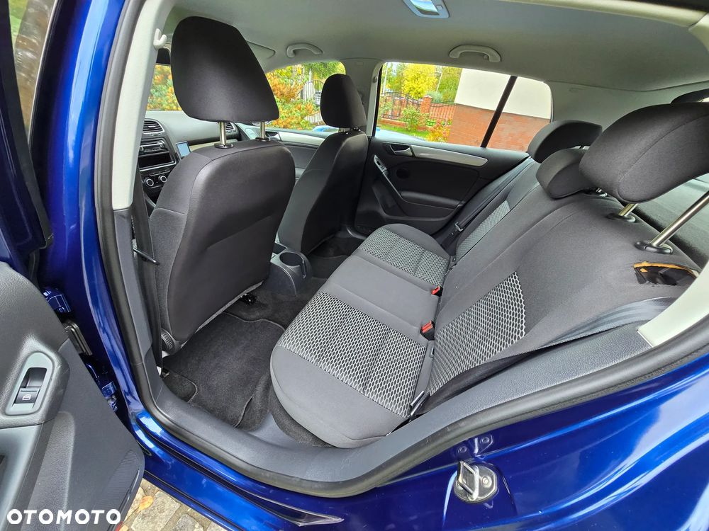 Volkswagen Golf - 19