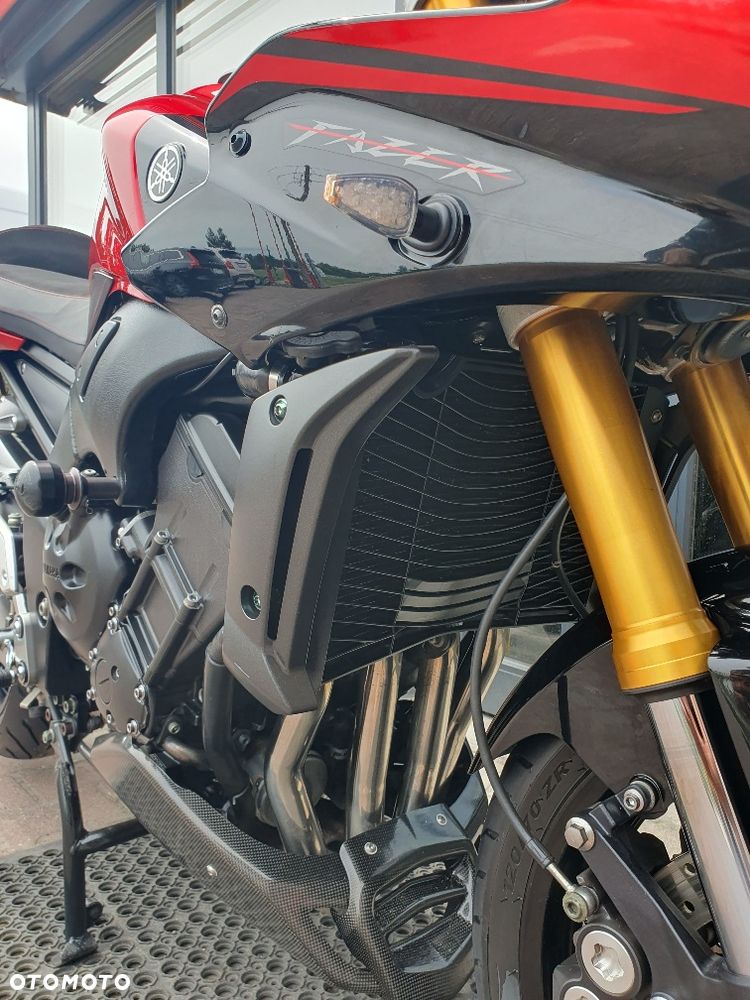 Yamaha FZ - 35
