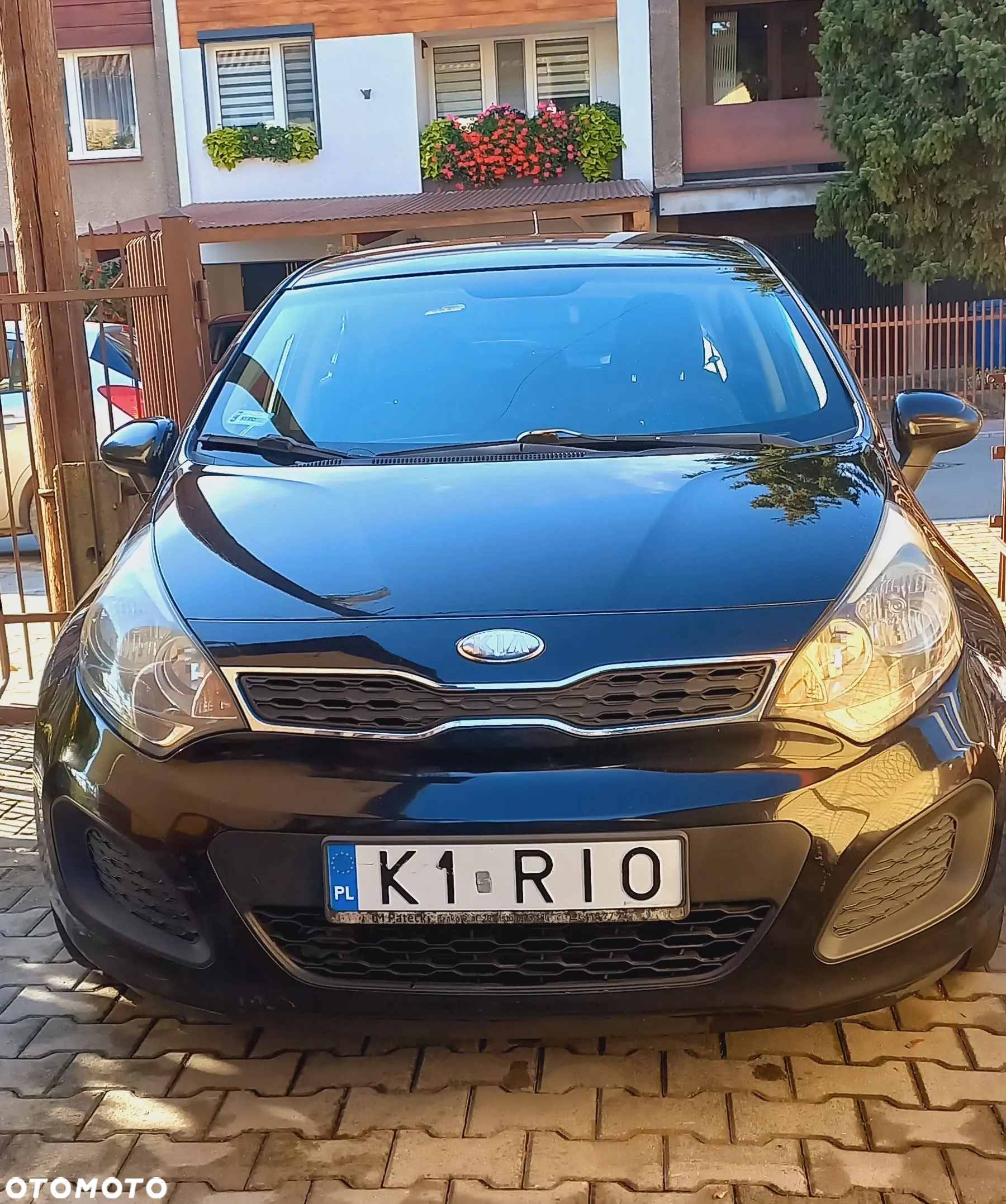 Kia Rio - 8