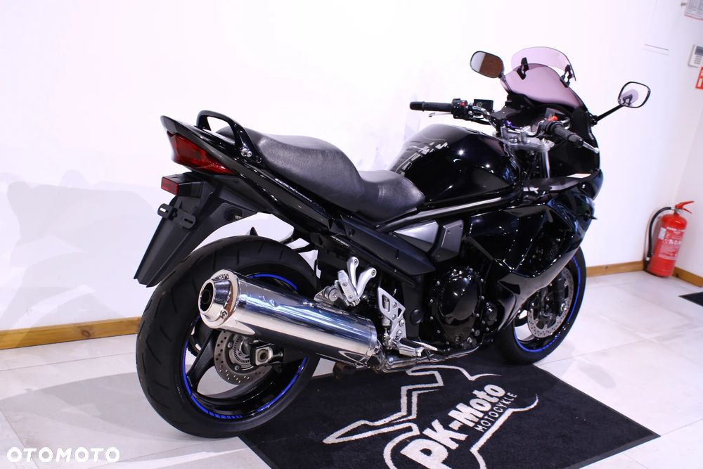 Suzuki GSX - 5