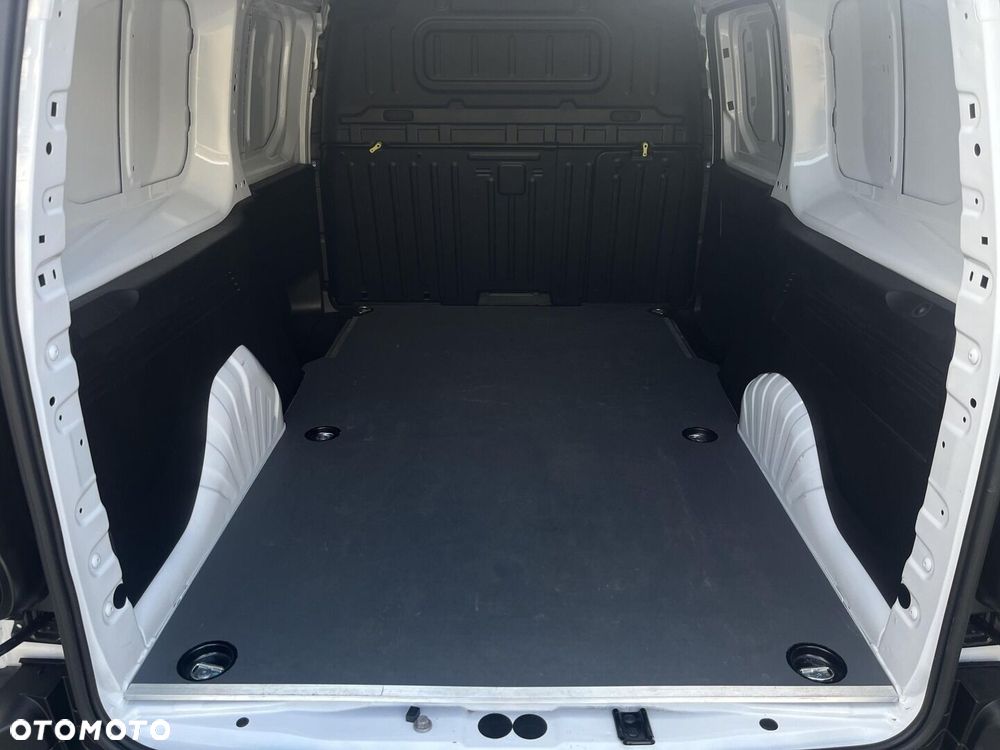Toyota PROACE CITY - 29
