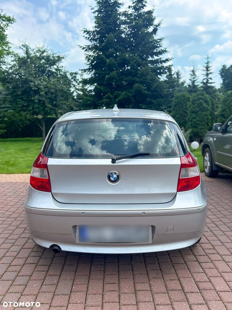 BMW Seria 1 116i - 4