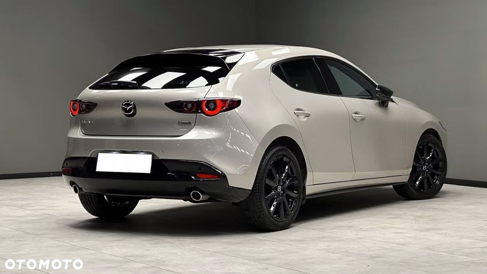 Mazda 3 2.0 mHEV Homura - 10