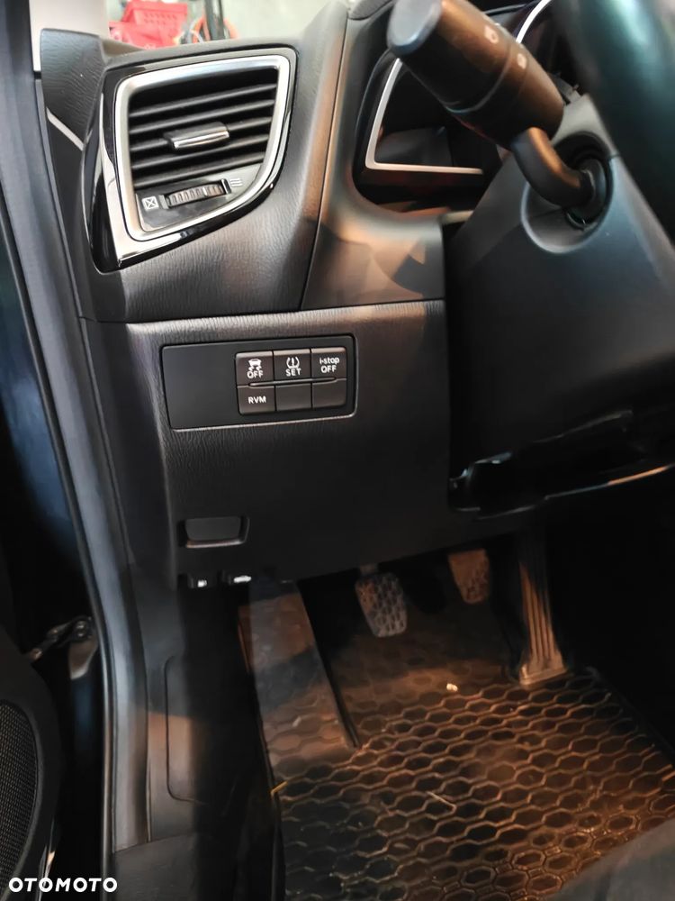 Mazda 3 2.0 Skyenergy EU6 - 18