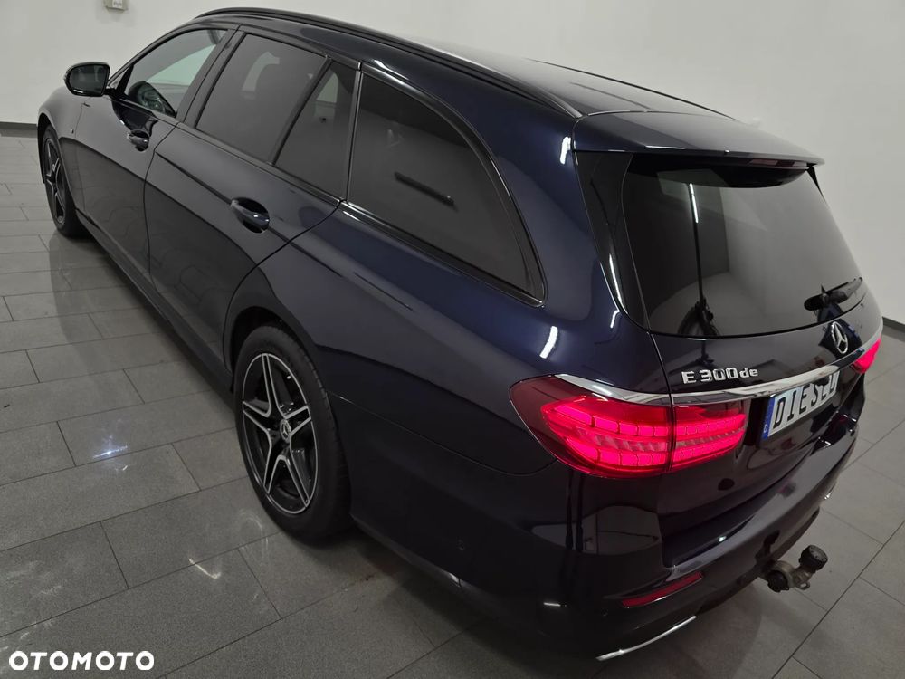 Mercedes-Benz Klasa E 300 de 9G-TRONIC AMG Line - 5