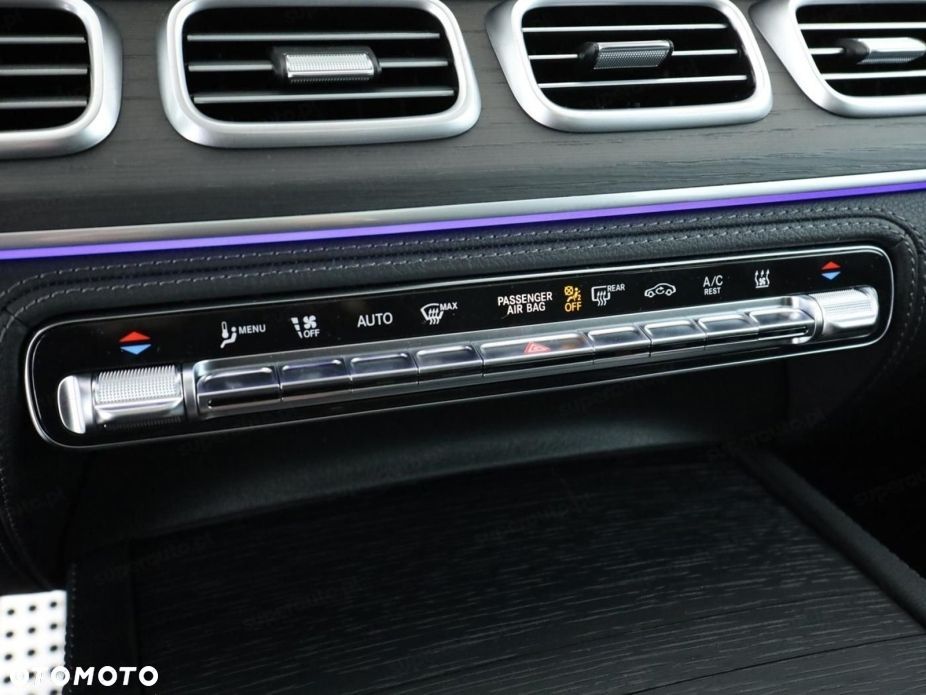 Mercedes-Benz GLE 300 d mHEV 4-Matic - 12