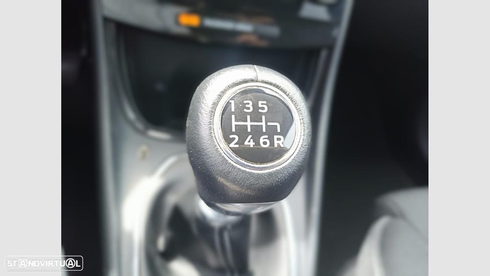 Ford Puma 1.0 EcoBoost MHEV Titanium - 14