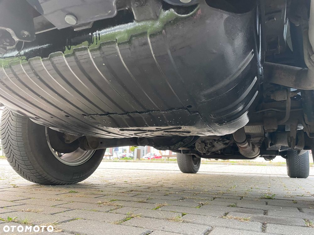 Jeep Grand Cherokee - 18