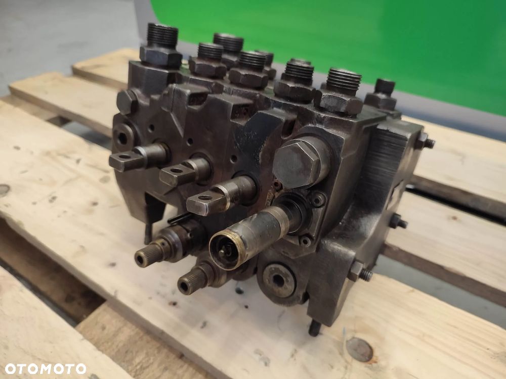 Rozdzielacz hydrauliczny JCB Fastrac 3185 (1525503681) - 7