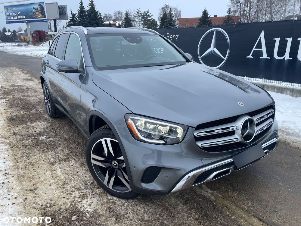 Mercedes-Benz GLC 300 4Matic 9G-TRONIC Exclusive - 17