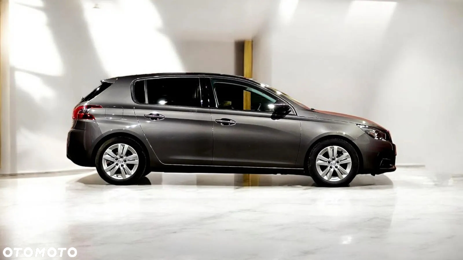 Peugeot 308 1.2 PureTech Allure S&S - 4