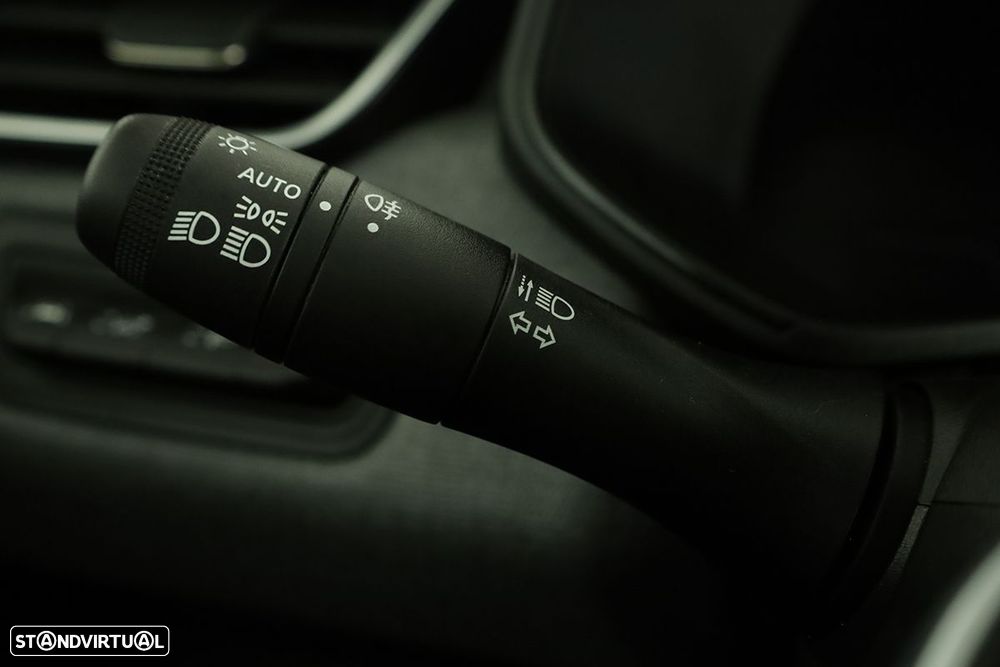 Renault Clio 1.0 TCe Evolution - 16