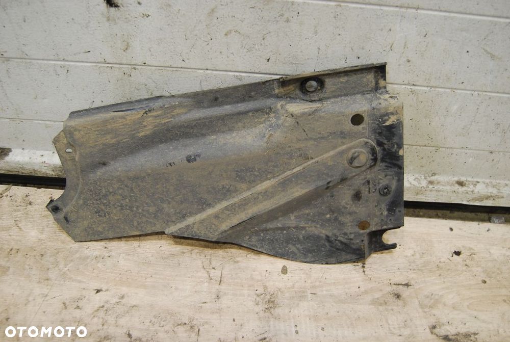 OSŁONA PODWOZIA PRAWY TYŁ 8E0825216D AUDI A4 B6 B7 8E0825216 - 2