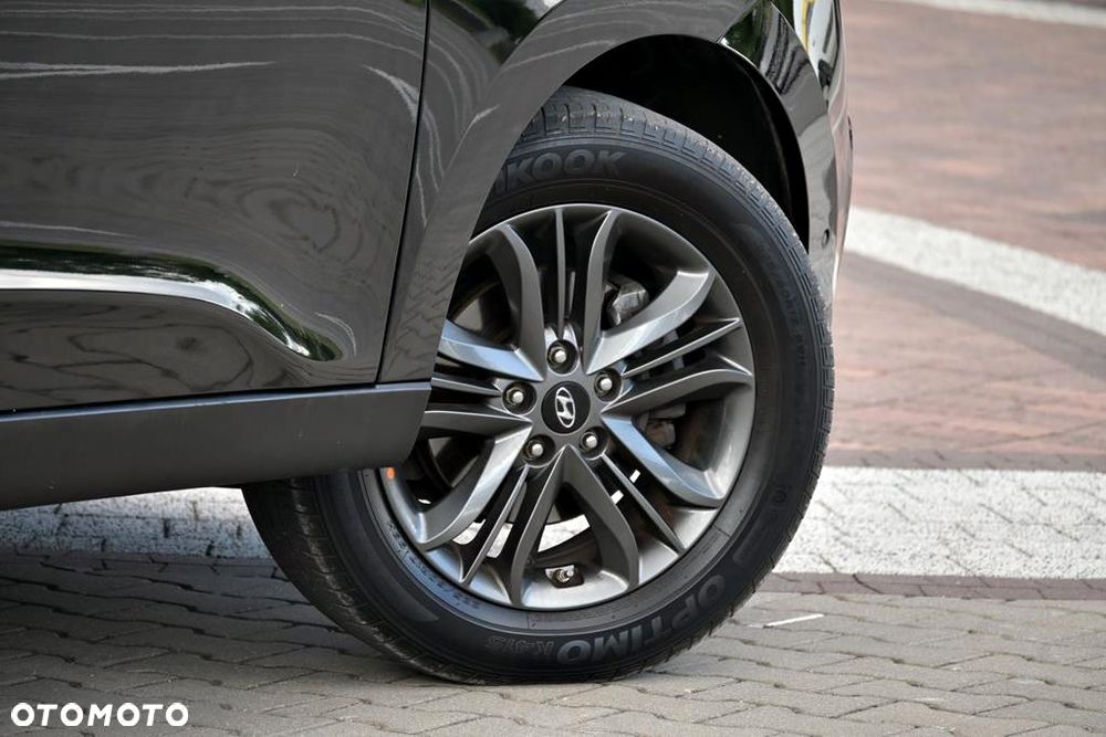 Hyundai ix35 1.6 2WD Fifa World Cup Edition - 18