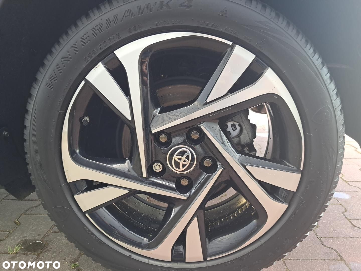 Toyota C-HR - 15