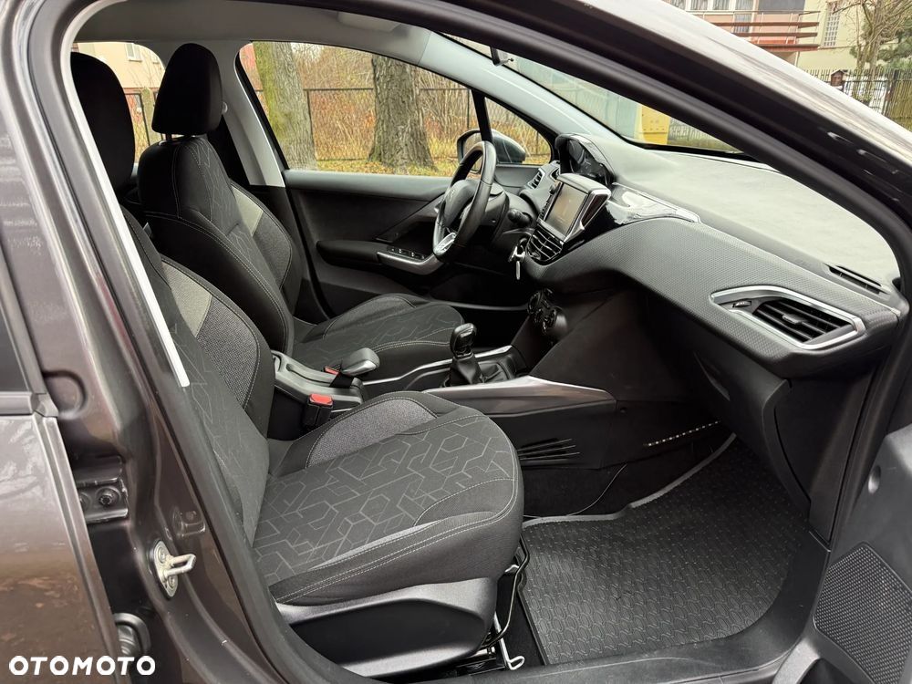 Peugeot 2008 PureTech 82 Active - 23
