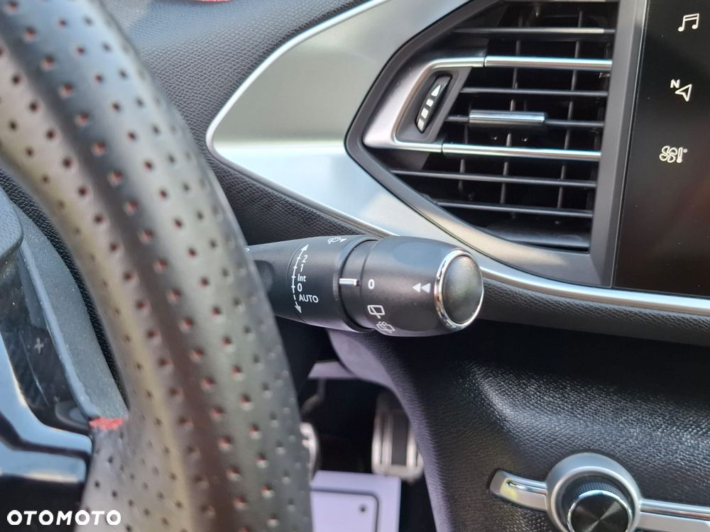 Peugeot 308 PureTech 130 EAT8 GT - 35