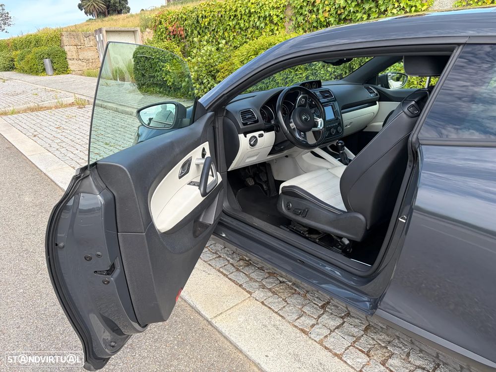 VW Scirocco 2.0 TDI Sport - 10
