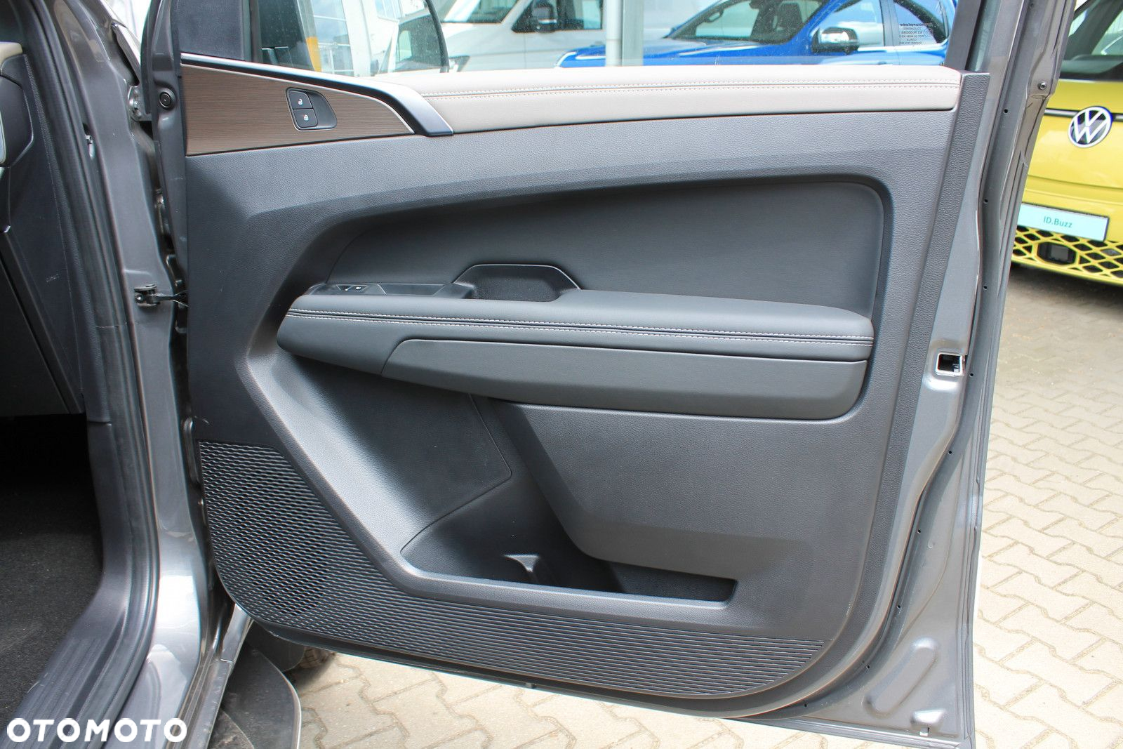 Volkswagen Amarok - 17